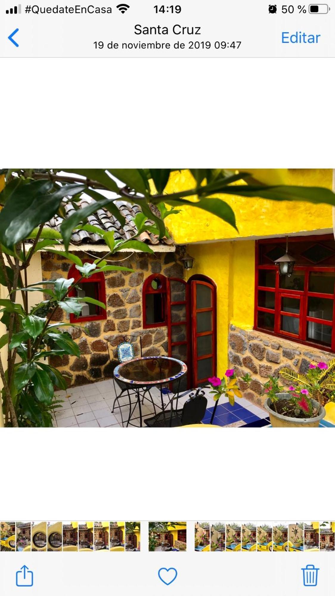 Casa Del Lago Lodging House Puerto Ayora  Exterior photo